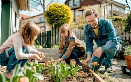 1759389412_Familie-Gartenarbeit