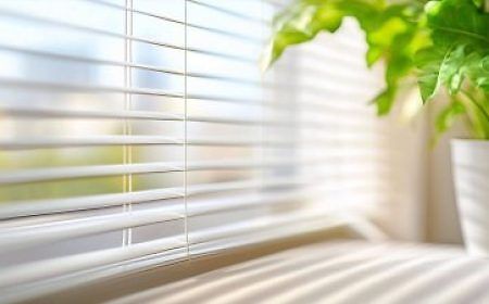 1759389424_Jalousien