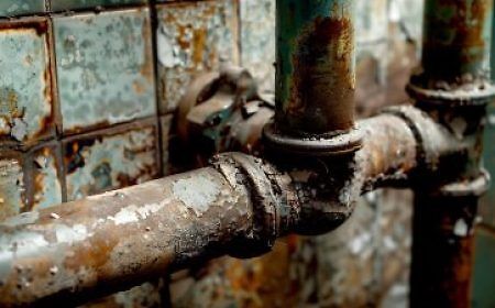 1759389402_Alte-Rohre